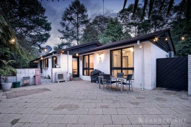 4 Sycamore Avenue, VIC 3782