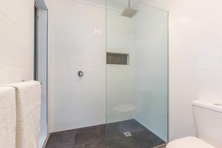 Ensuite 1 (2019-11-07)