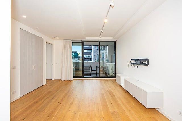 16/7 White Street, VIC 3181