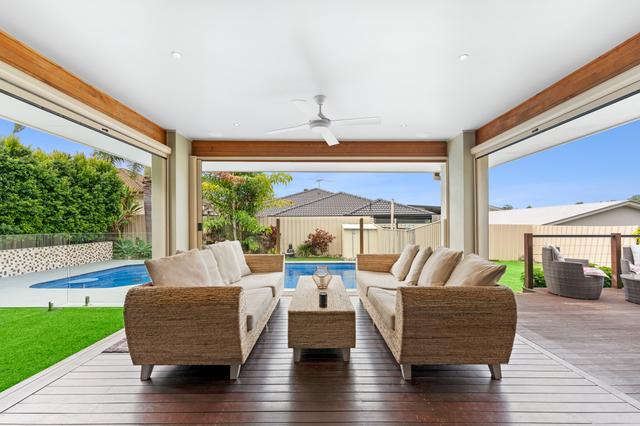 7 Hawkden Close, QLD 4077