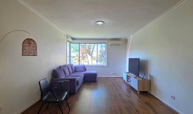1/1 Omeo Court, VIC 3165