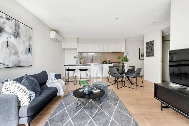 4/15 Moore Street, VIC 3039