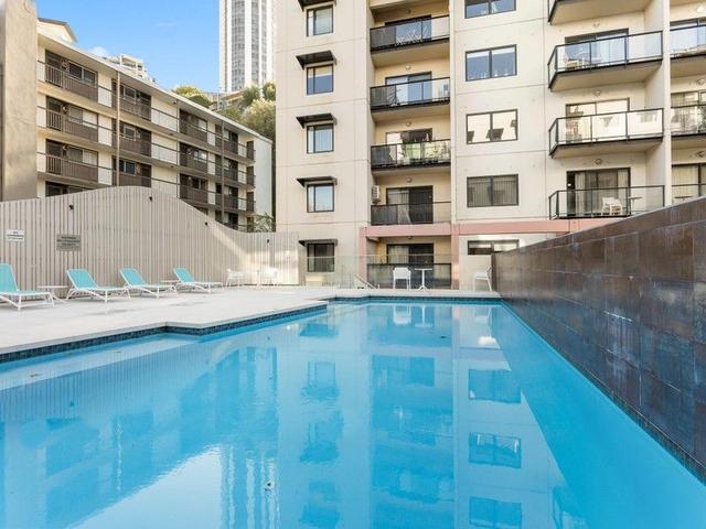 32/128 Mounts Bay Road, WA 6000