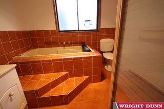 Bathroom (2016-08-10)