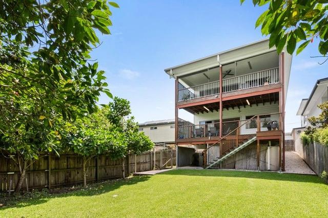 13 Manson Parade, QLD 4104