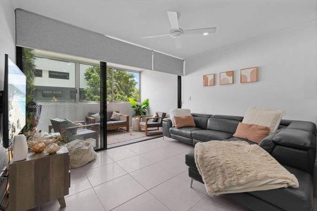 2/18 Norman Avenue, QLD 4558