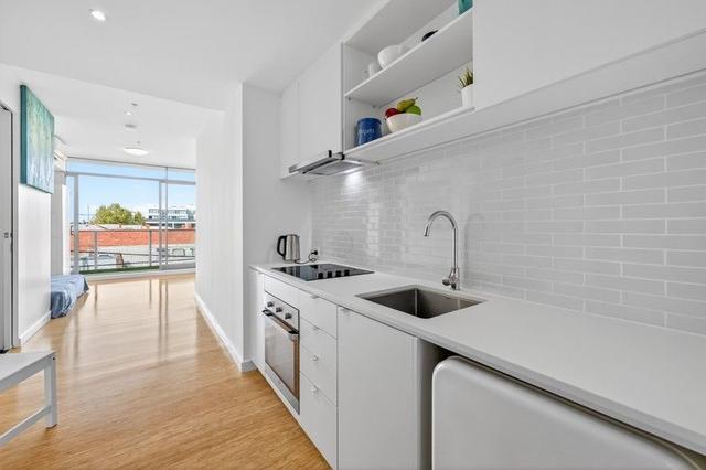 11/110 Maribyrnong Road, VIC 3039