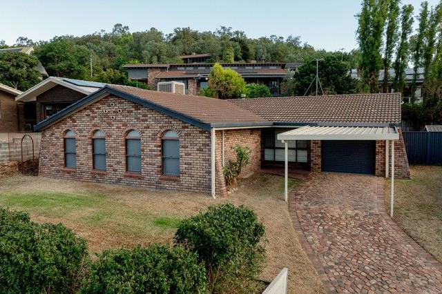 33 Baxter Street, NSW 2380