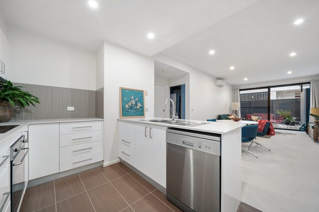 4/20 De Burgh Street, ACT 2602