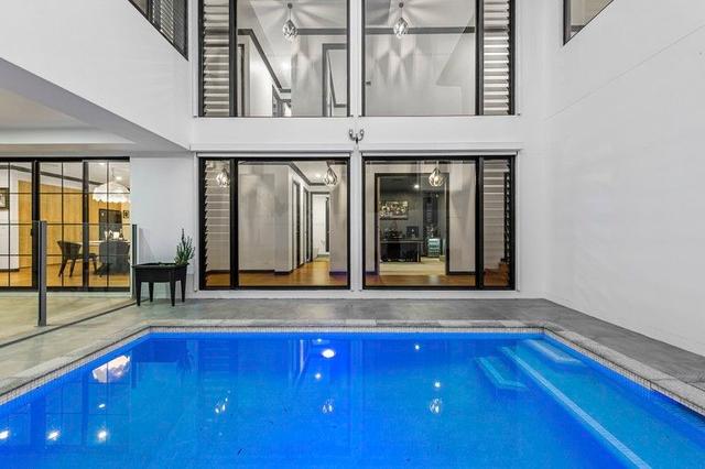 1900 Sunningdale Court, QLD 4212