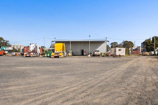 3 Ross Street, QLD 4401