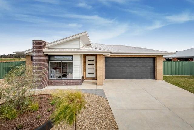 24 Lorikeet Street, VIC 3631