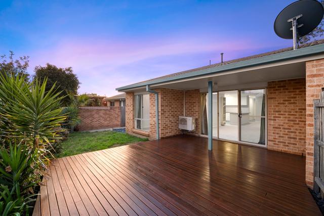 2/16 Laurel Place, NSW 2619