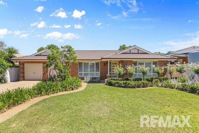 32 Fay Avenue, NSW 2650