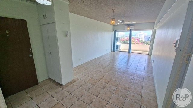 2/23A Cleveland Terrace, QLD 4810