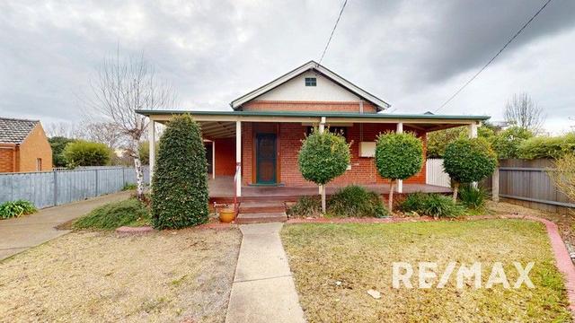 150 Docker Street, NSW 2650