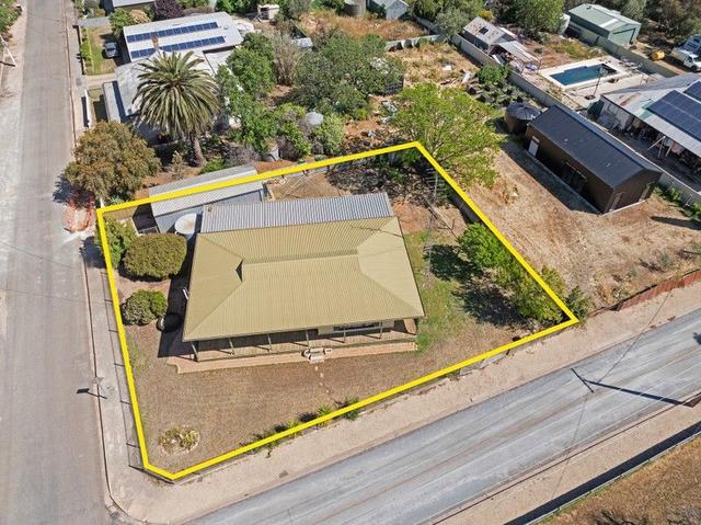 4 Moore Street, SA 5462