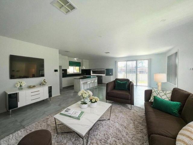 52 Saint Clair Avenue, NSW 2759