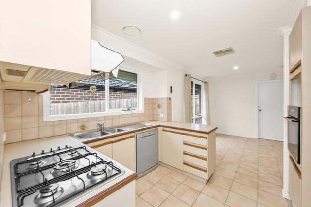 17 Patterdale  Court, VIC 3136