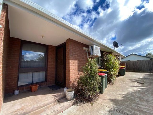 3/12 Moffatt Crescent, VIC 3029