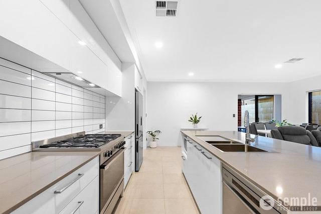 4 Trinity Way, WA 6170