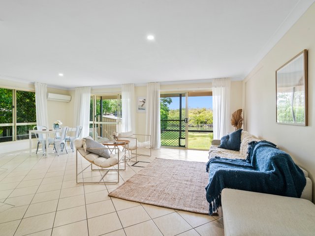2/154 Kennedy Drive, NSW 2485