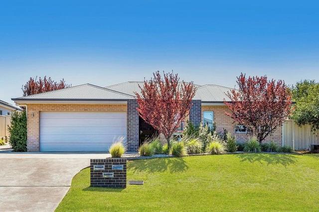 1/15 Vera Court, NSW 2850