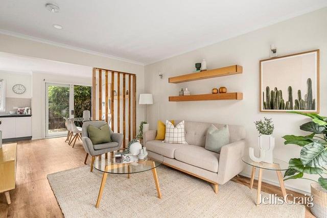 2/14-16 Lennon Street, VIC 3052