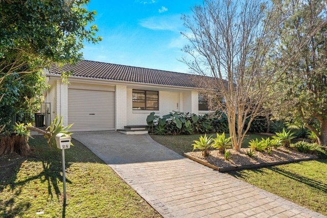 28 Ambassador Avenue, NSW 2541
