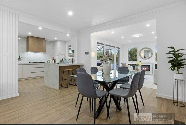 32 Roberts Street, VIC 3150