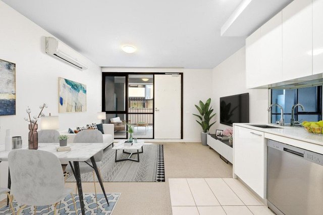 5109/185 Weston Street, VIC 3057