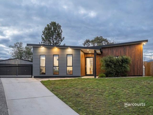 15 Debra Place, TAS 7109