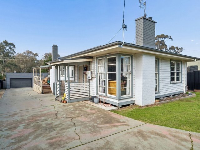 7 Railway Place, VIC 3659