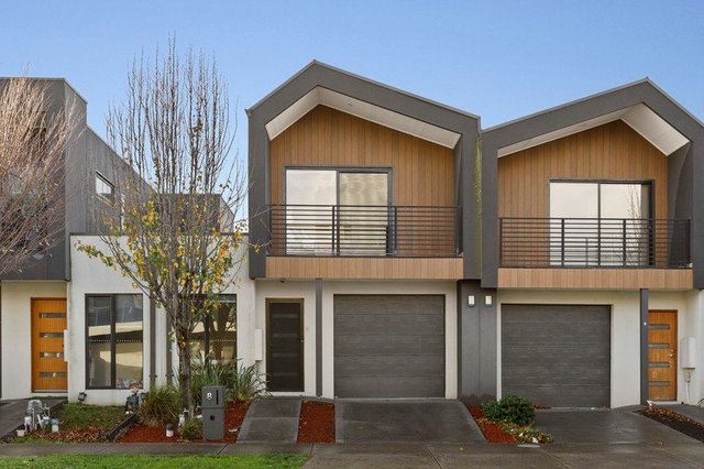 8 Kanangra Terrace, VIC 3750