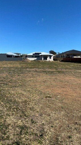 93 Tooth Street, QLD 4370