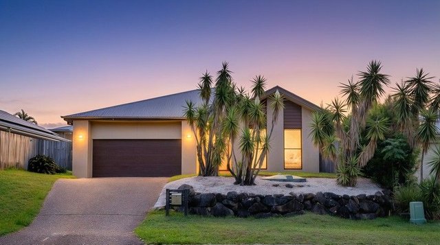 5 Jackson  Street, QLD 4209