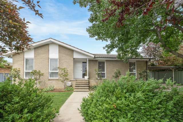 10 Hirst Place, ACT 2617