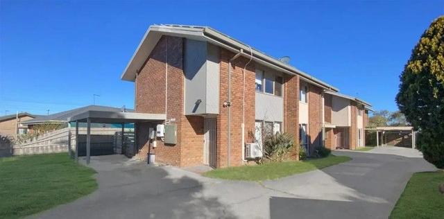 1/2 Opal Place, VIC 3840