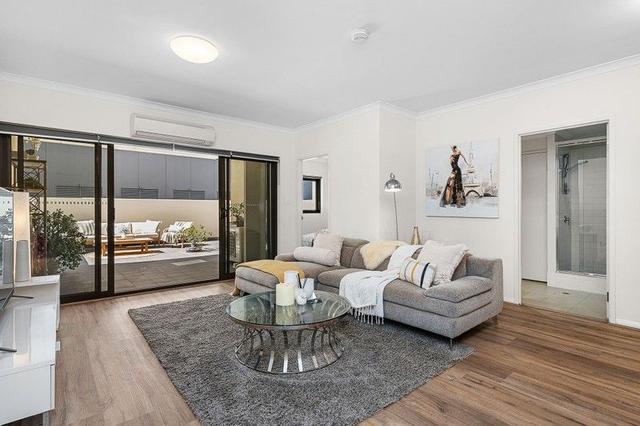 5/18 Wellington Street, WA 6004
