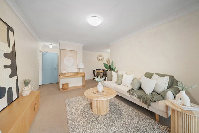 12/99 Canberra Avenue, ACT 2603