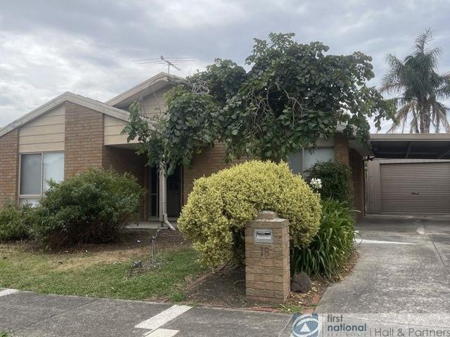 18 Ireland Avenue, VIC 3805