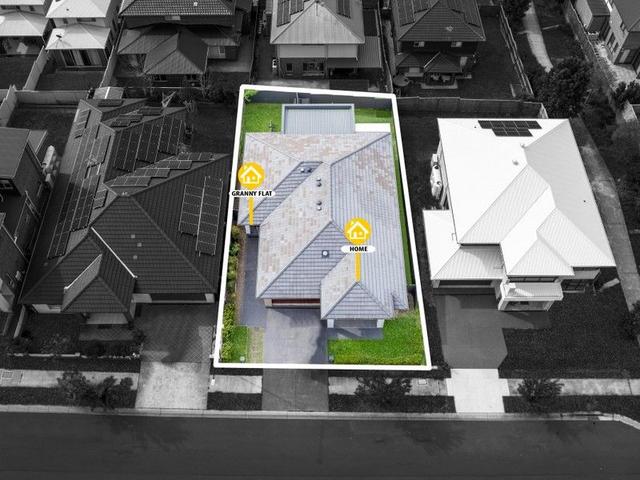 10 & 10a Mahoney Drive, NSW 2560