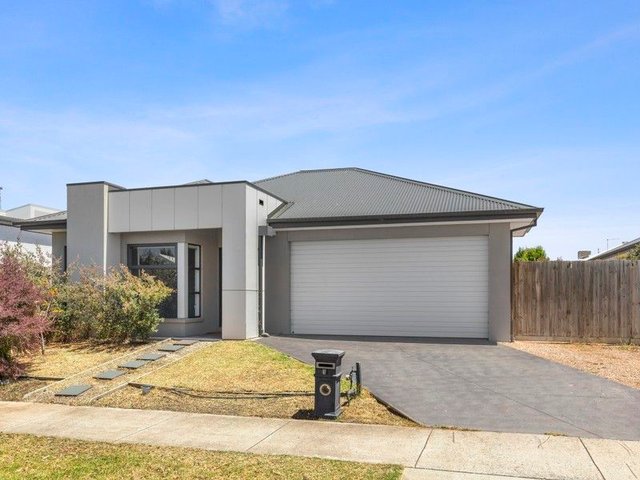 11 Speke Street, VIC 3226