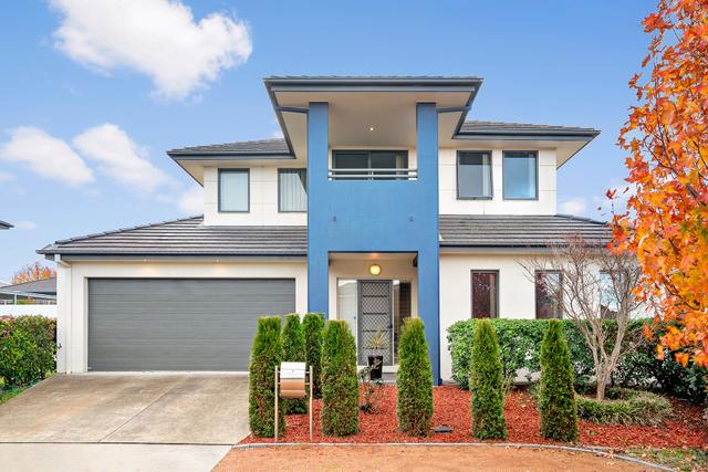 11 Ellinor Walker Street, ACT 2913