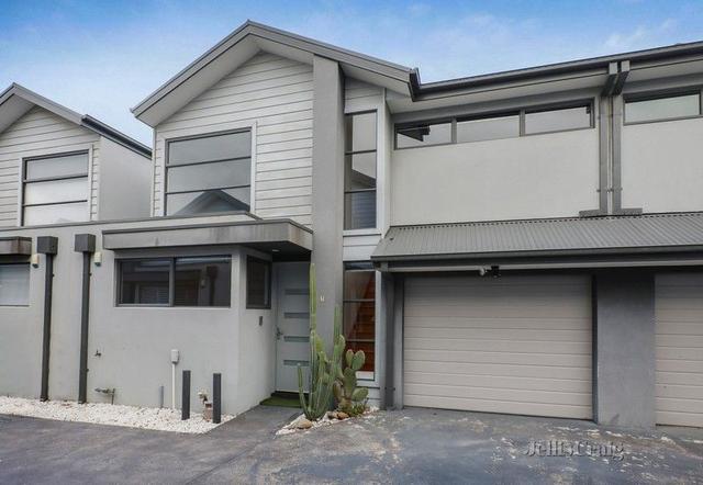 7/14 Collins Avenue, VIC 3025