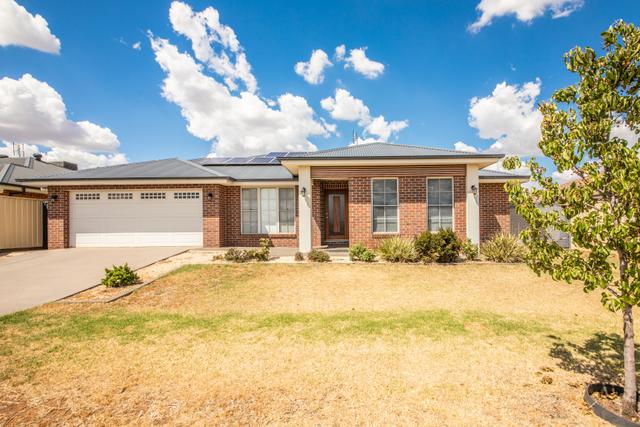 23 Mortlock Avenue, NSW 2830