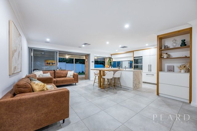 7 Torrens Close, WA 6027