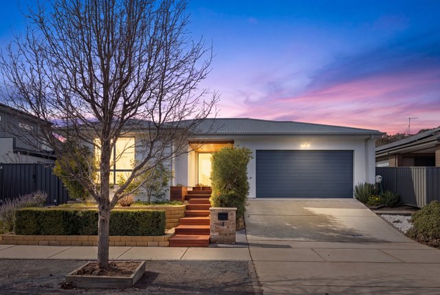 4 Dorrie Crescent, ACT 2914