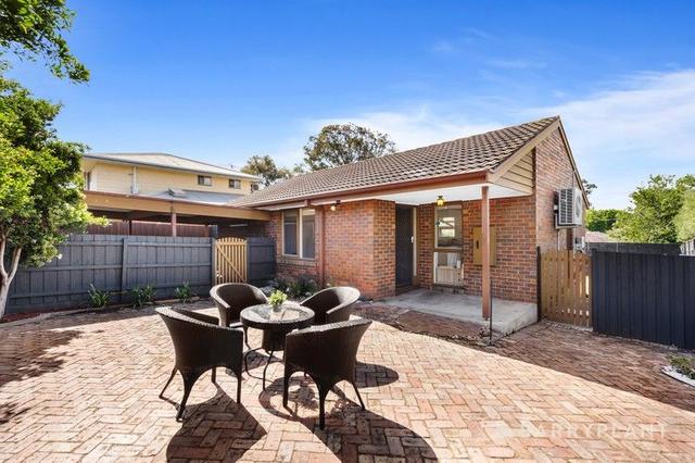 2/272 Grimshaw  Street, VIC 3087