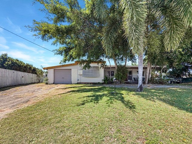 11 West Street, QLD 4812
